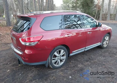 2015 Nissan Pathfinder Platinum z USA, uszkodzony, nr VIN 5N1AR2MN3FC688641